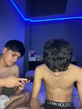 Kailertwink online show from 06/27/26, 01:10