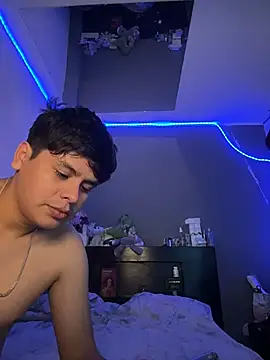Kailertwink online show from 07/02/26, 03:51