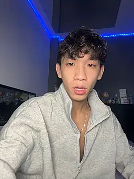 Kailertwink online show from 07/05/26, 04:41