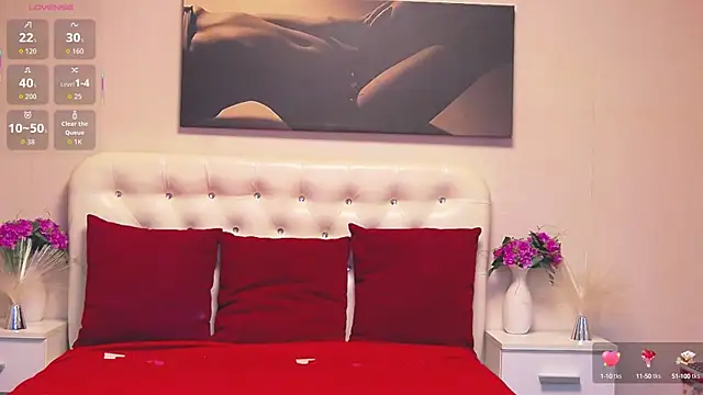 Snapshot of KathiaLust chatting on 10/14/25, 01:34 KathiaLust online show from 10/14/25, 01:34