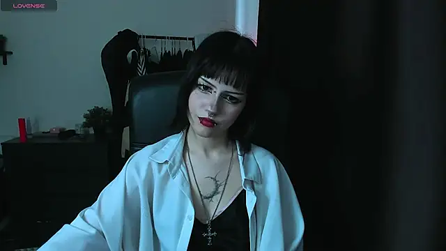 Snapshot of LiyaLuna chatting on 03/12/26, 11:38 LiyaLuna online show from 03/12/26, 11:38
