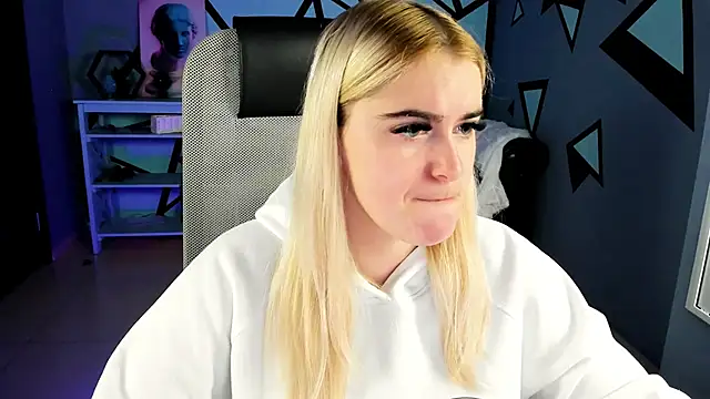 Snapshot of Stef_Nicks chatting on 11/09/25, 09:07 Stef Nicks online show from 11/09/25, 09:07