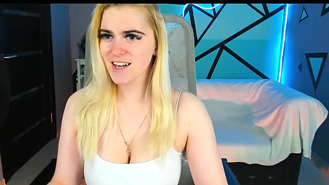 Stef Nicks online show from 06/11/26, 07:06