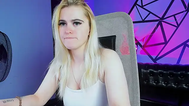 Stef Nicks online show from 06/27/26, 05:23