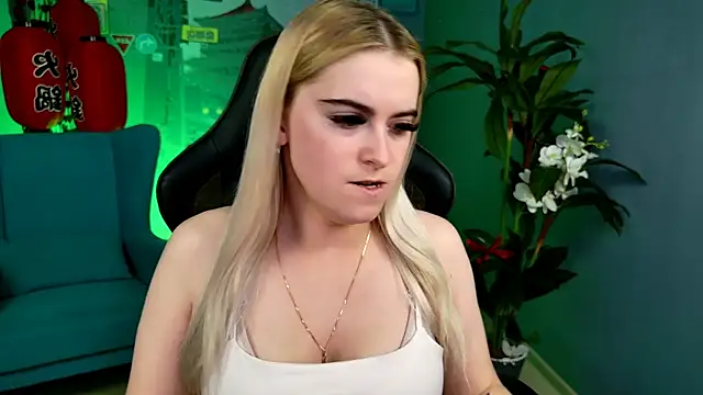 Stef Nicks online show from 07/14/26, 12:44