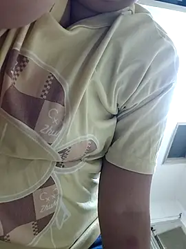 Snapshot of Anjali143142 chatting on 09/09/25, 10:26 Anjali143142 online show from 09/09/25, 10:26