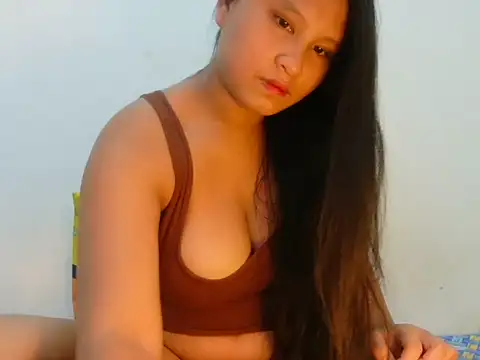 Snapshot of wildasianbigboobs chatting on 11/12/25, 05:19 wildasianbigboobs online show from 11/12/25, 05:19