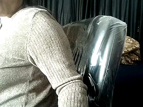 Anaconda-Mall online show from 12/04/25, 07:00