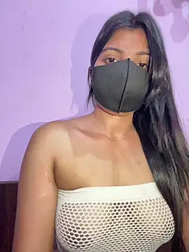 Snapshot of _01ruhi chatting on 09/28/25, 06:35  01ruhi online show from 09/28/25, 06:35