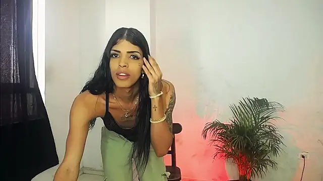 Snapshot of Lady_Dirty444 chatting on 10/16/25, 07:15 Lady Dirty444 online show from 10/16/25, 07:15