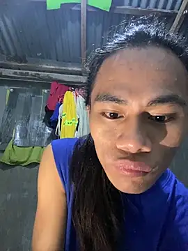 Snapshot of xxhottinybabe chatting on 10/24/25, 10:39 xxhottinybabe online show from 10/24/25, 10:39