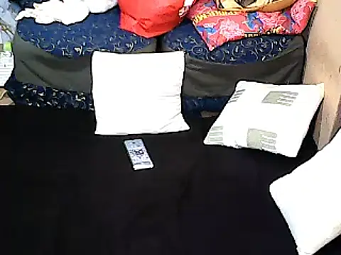 Snapshot of xxhottinybabe chatting on 11/13/25, 01:48 xxhottinybabe online show from 11/13/25, 01:48