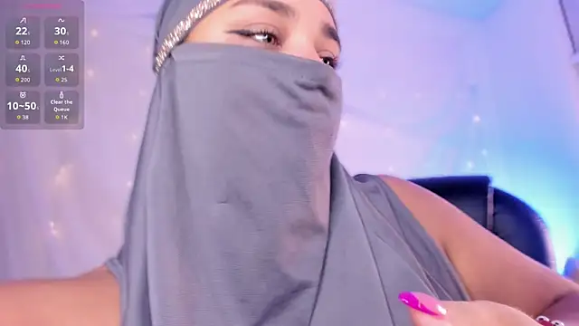 amila hagda online show from 10/29/25, 04:04