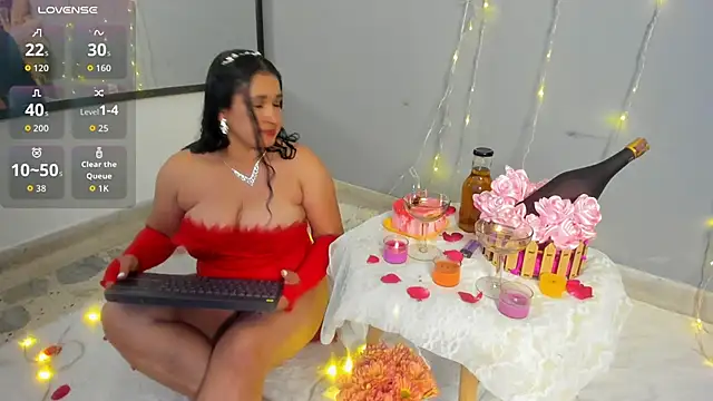 amanda noir online show from 09/27/25, 03:00