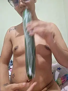 RavenShyfit online show from 11/11/25, 08:53