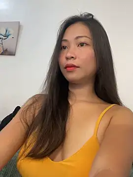 EmmaSean online show from 05/18/26, 02:18