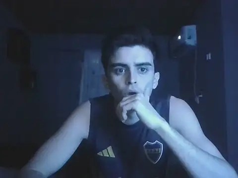 Snapshot of Rodrigo99_9 chatting on 06/07/26, 06:22 Rodrigo99 9 online show from 06/07/26, 06:22