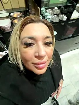 TheeaBlanco online show from 11/30/25, 05:11