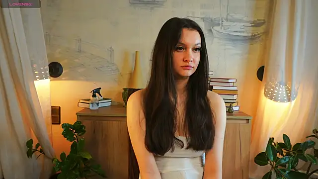 EvaDowe online show from 10/11/25, 07:40