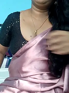 Snapshot of yelmaji91 chatting on 09/30/25, 04:28 yelmaji91 online show from 09/30/25, 04:28