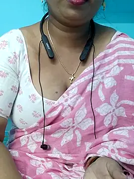 Snapshot of yelmaji91 chatting on 10/19/25, 05:19 yelmaji91 online show from 10/19/25, 05:19