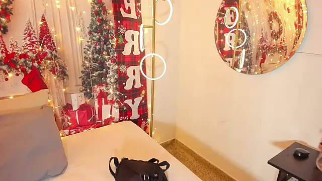 Snapshot of Ivy_nt chatting on 11/18/25, 06:23 Ivy nt online show from 11/18/25, 06:23