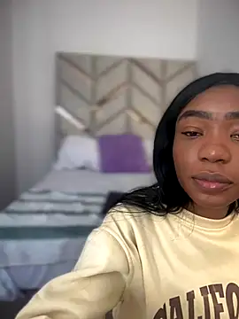 AlanaDoll online show from 11/25/25, 02:28