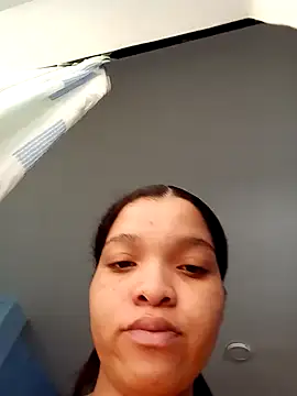 VictoriDior online show from 11/06/25, 04:41