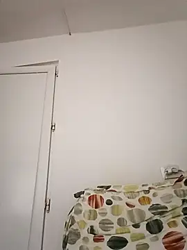 Vera Elle online show from 09/25/25, 03:38