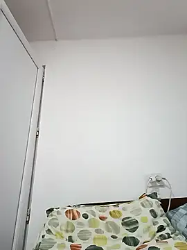 Vera Elle online show from 11/14/25, 03:55