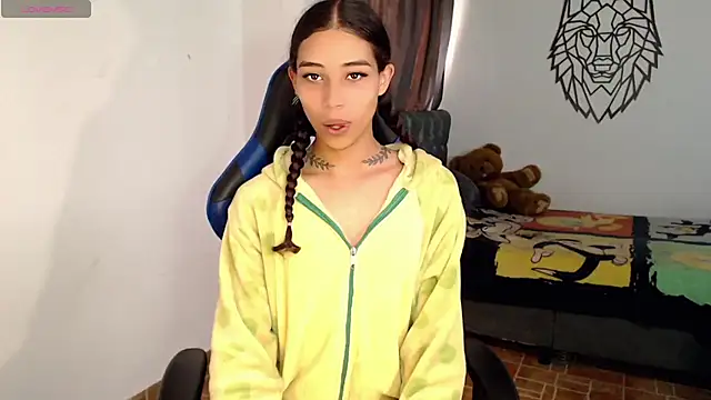 Sweet-Cris online show from 11/28/25, 12:52