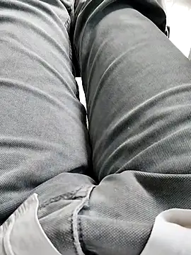 hunk28 6 online show from 10/10/25, 06:45