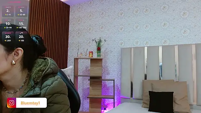 BLUE TAY1 online show from 11/06/25, 12:06