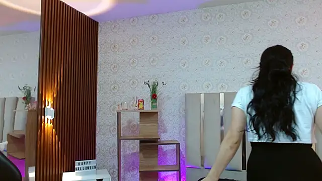 BLUE TAY1 online show from 11/09/25, 07:45