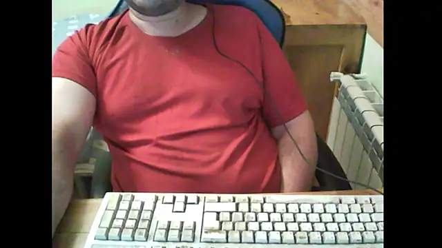 Snapshot of BENDER_50000 chatting on 09/15/25, 02:39 BENDER 50000 online show from 09/15/25, 02:39