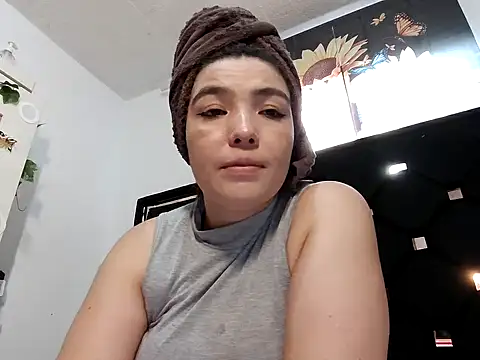 vegacristal88 online show from 11/08/25, 03:12