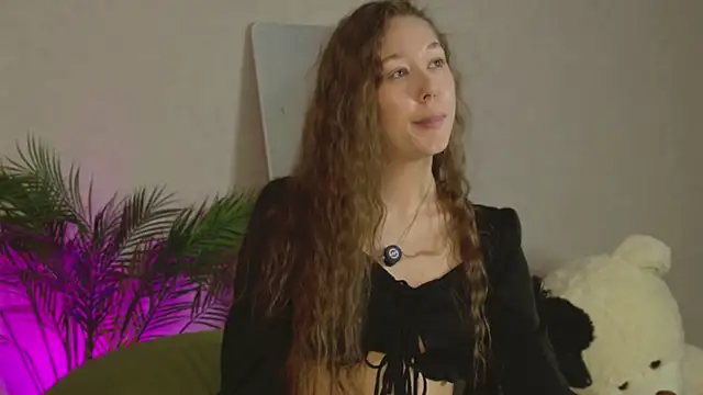 Molly Kisss online show from 05/16/26, 08:29