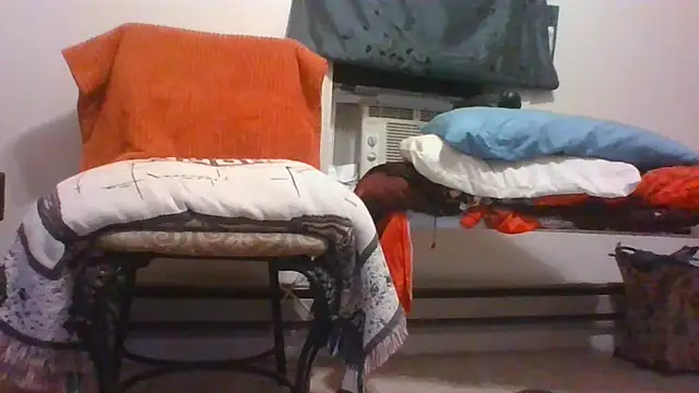 Snapshot of jarjar83 chatting on 09/10/25, 09:42 jarjar83 online show from 09/10/25, 09:42