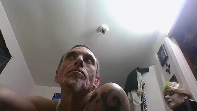 Snapshot of jarjar83 chatting on 11/20/25, 09:53 jarjar83 online show from 11/20/25, 09:53