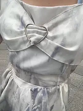 xtt1689999 online show from 10/03/25, 03:58