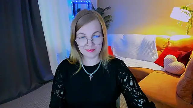 YourUniverser online show from 05/11/26, 02:45