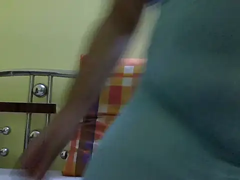 Snapshot of Loleeta chatting on 10/04/25, 05:49 Loleeta online show from 10/04/25, 05:49