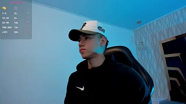 Snapshot of Draven_Marceaux chatting on 11/20/25, 11:21 Draven Marceaux online show from 11/20/25, 11:21