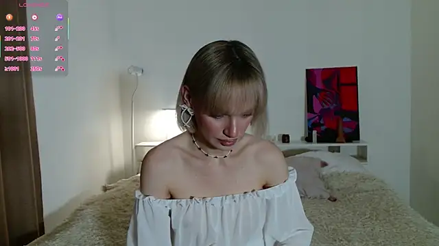 Ice Strawberry online show from 02/07/26, 03:21