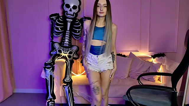 AliceLids online show from 10/20/25, 01:11