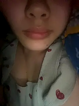 Snapshot of Xu_Xubaby chatting on 10/12/25, 07:46 Xu Xubaby online show from 10/12/25, 07:46