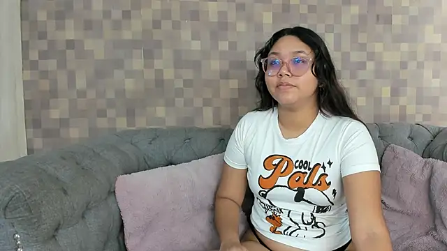 shanon marel online show from 09/28/25, 12:21