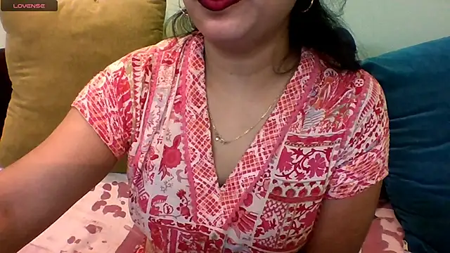Snapshot of mitali_sanju chatting on 10/29/25, 04:20 mitali sanju online show from 10/29/25, 04:20