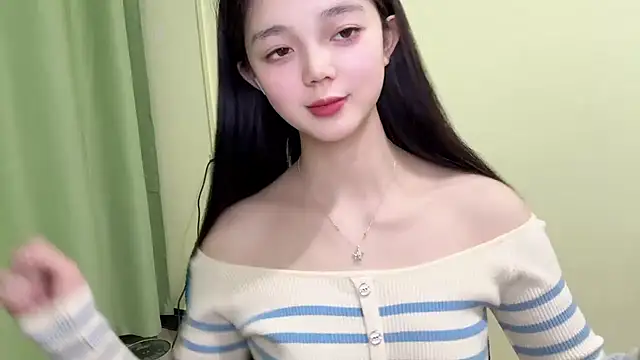 Snapshot of Nicole-13 chatting on 11/30/25, 12:53 Nicole-13 online show from 11/30/25, 12:53