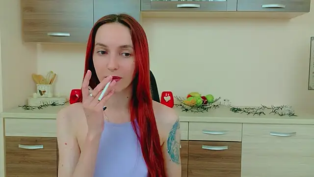 Julia Jae online show from 04/27/26, 06:44
